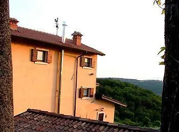 B&B In The Sun Bed & Breakfast Verona